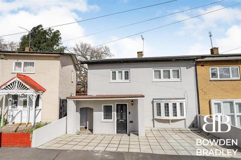 52 Tudor Crescent, Hainault, Ilford, IG6 2RP