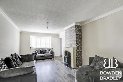 52 Tudor Crescent, Hainault, Ilford, IG6 2RP