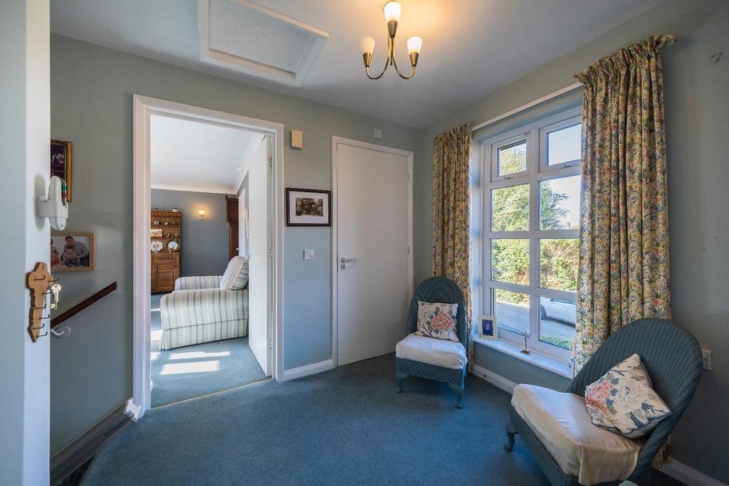 Rathbone Park, Tarporley 2 bed apartment for sale £165,000
