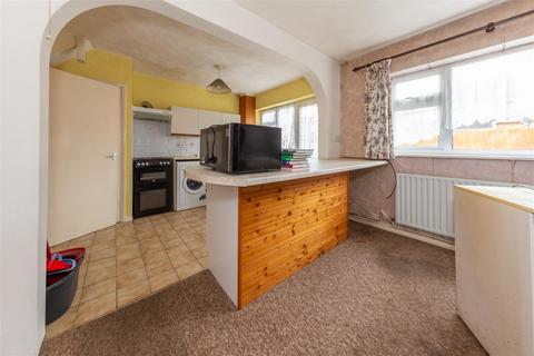 3 bedroom end of terrace house for sale - Oatfield Close, Luton, Bedfordshire