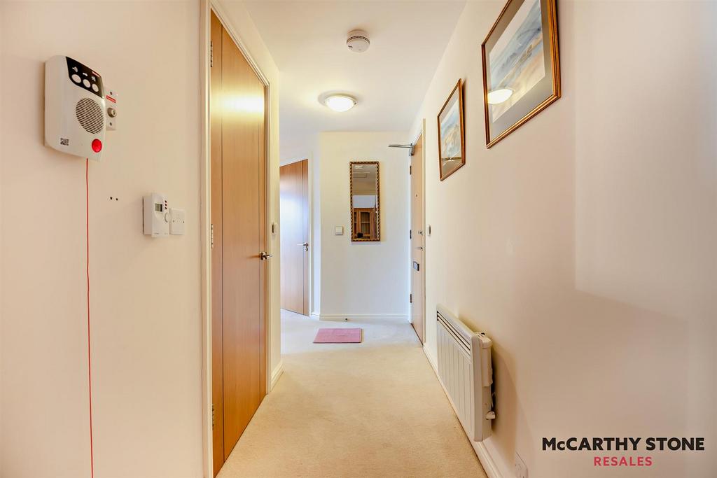 8583056-interior11-800.jpg