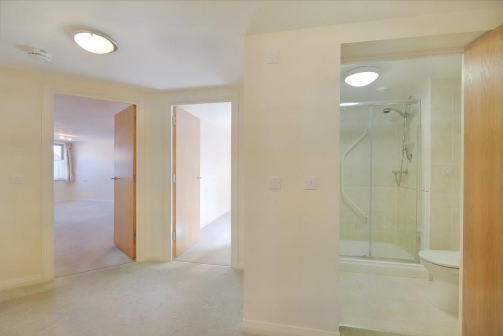 8542442-interior26 (Medium).JPG