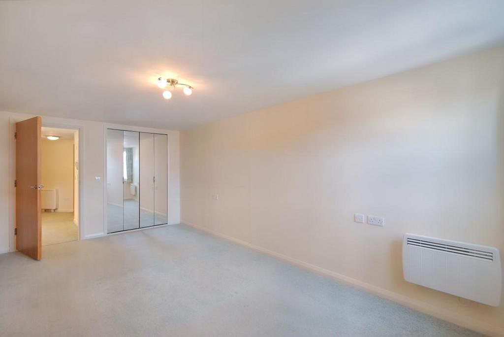 8542442-interior05 (Medium).JPG