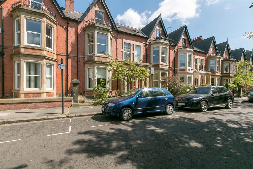 Highbury, Jesmond, Newcastle upon Tyne 2 bed flat £1,150 pcm (£265 pw)