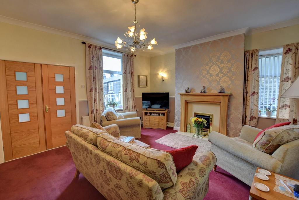Leeds Road, Nelson 3 bed terraced house for sale £99,950