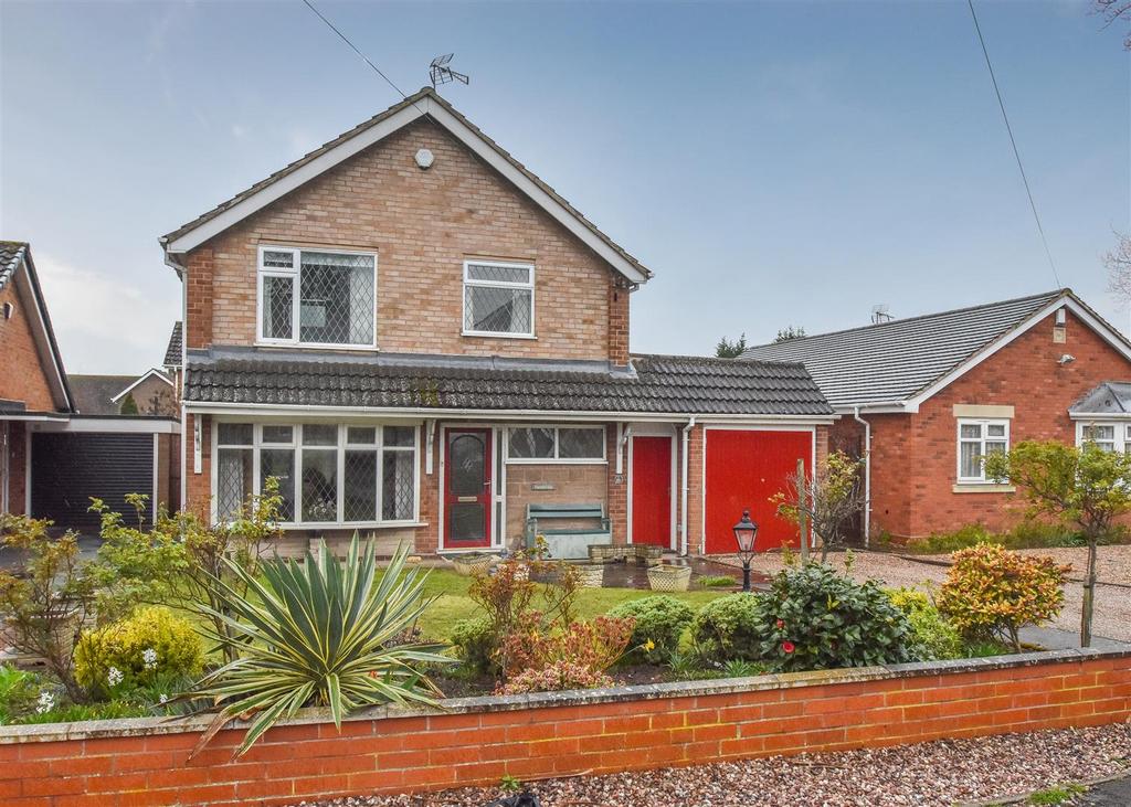 Harmardia, 18a Walk Lane, Wombourne, Wolverhampton 3 bed detached house