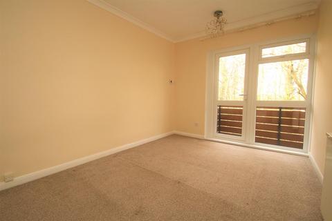 1 bedroom flat to rent, Ashcroft Court, Fern Drive, Hemel Hempstead