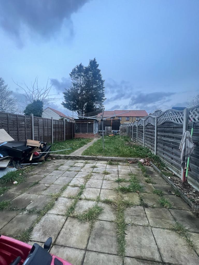 Green Street, Enfield 3 bed semidetached house £359,995