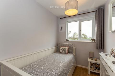 76 Woodfall Drive, Dartford, DA1 4TR