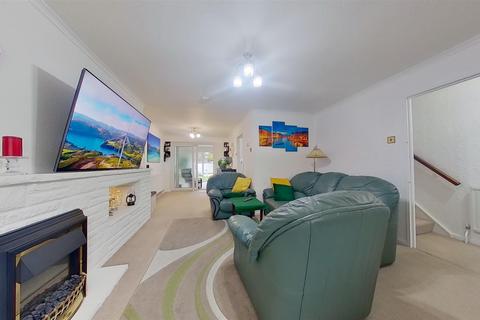 undefined, Baccara Grove, Bletchley, Milton Keynes