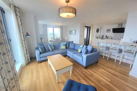3 bedroom apartment for sale - Battery Road, Tenby
