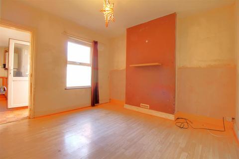 206 Bristol Road, Gloucester, GL1 5TA