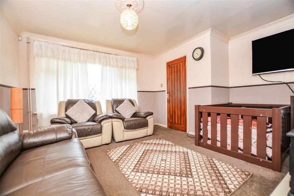 West View, Scunthorpe 3 bed semidetached house for sale £130,000