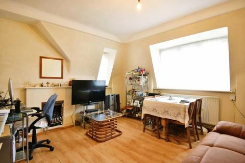 56 Gilton Road, London, SE6 1PJ