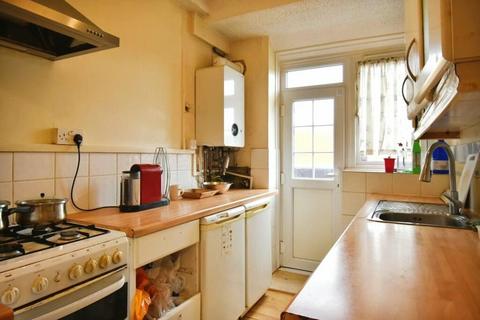 56 Gilton Road, London, SE6 1PJ