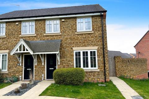 8 Far Barrows, Boughton, Northampton, NN2 8FB