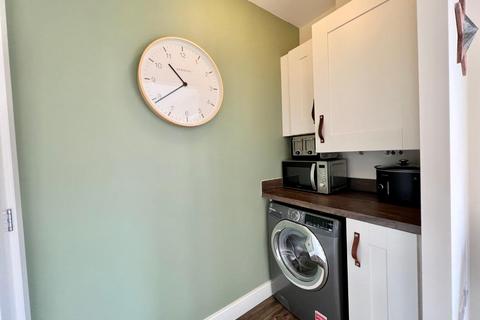 8 Far Barrows, Boughton, Northampton, NN2 8FB