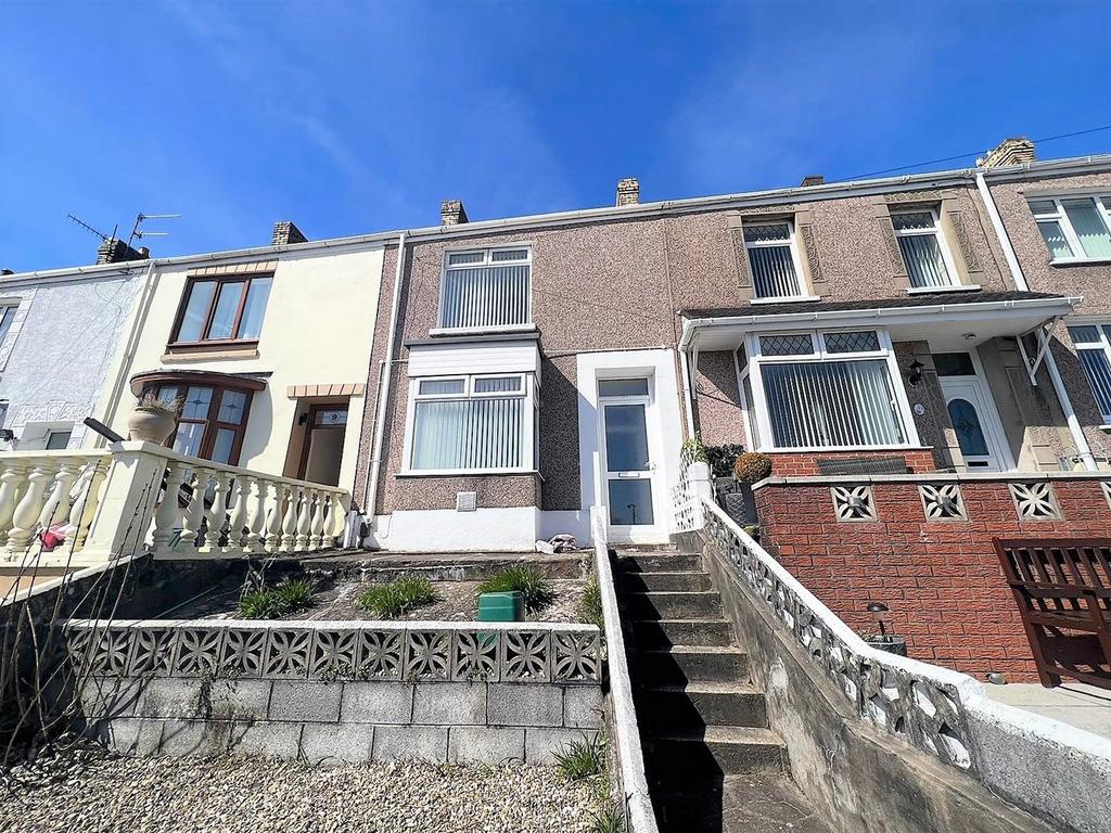 Kinley Street, St Thomas, Swansea 2 bed terraced house for sale £130,000