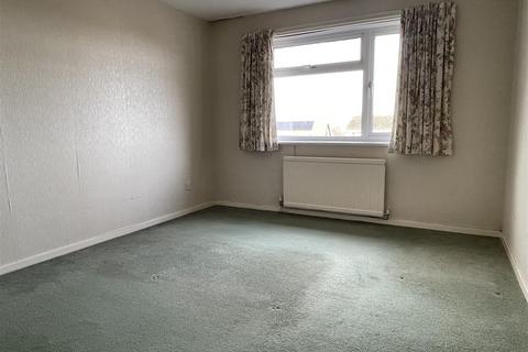 2 bedroom semi-detached bungalow for sale - Moorside Dale, Ripon