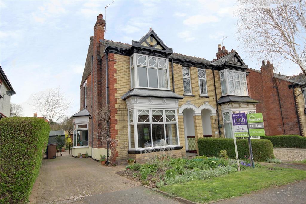 Marlborough Avenue, Hessle 4 bed semidetached house £380,000