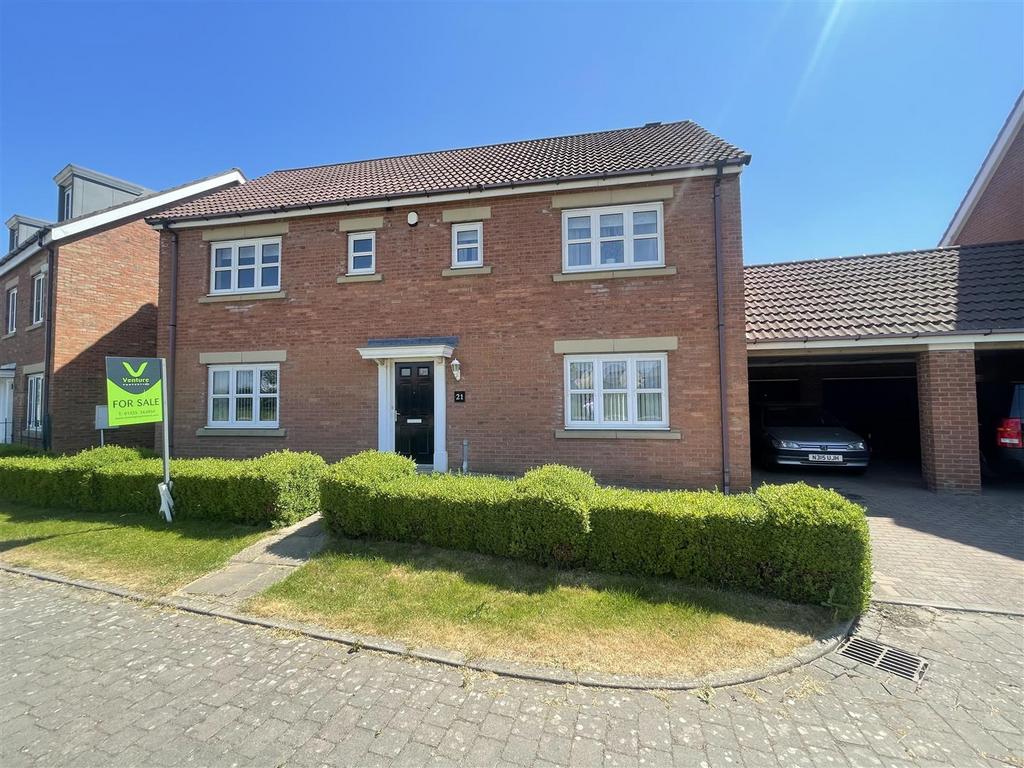 Holderness Drive, Darlington 4 bed detached house for sale £300,000