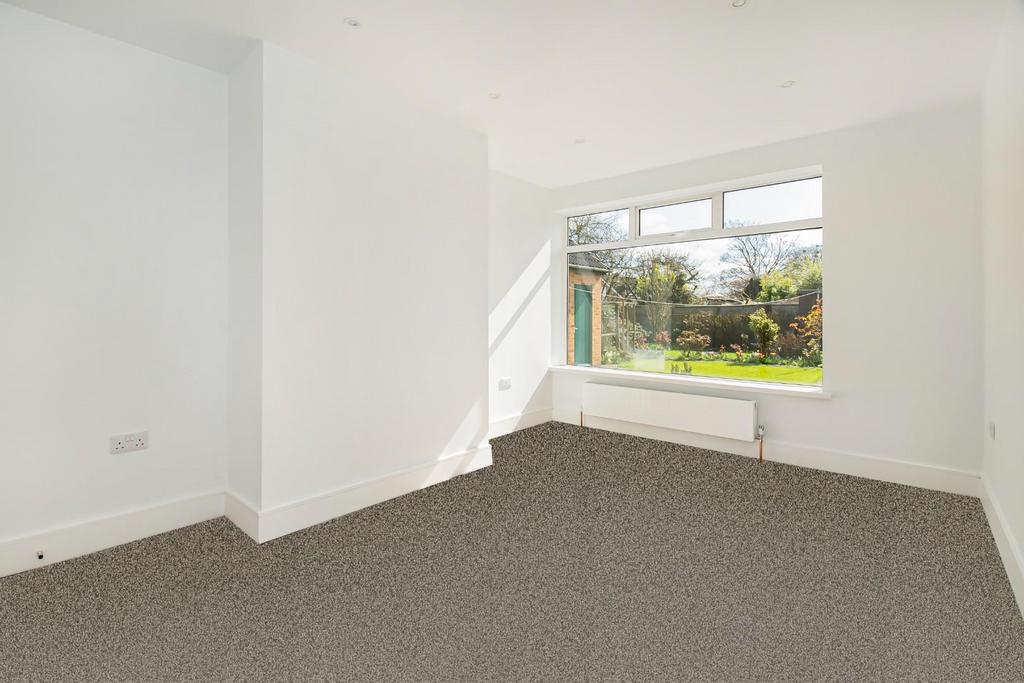 Barley Gate, Leven, Beverley, HU17 5NU 2 bed semidetached bungalow for