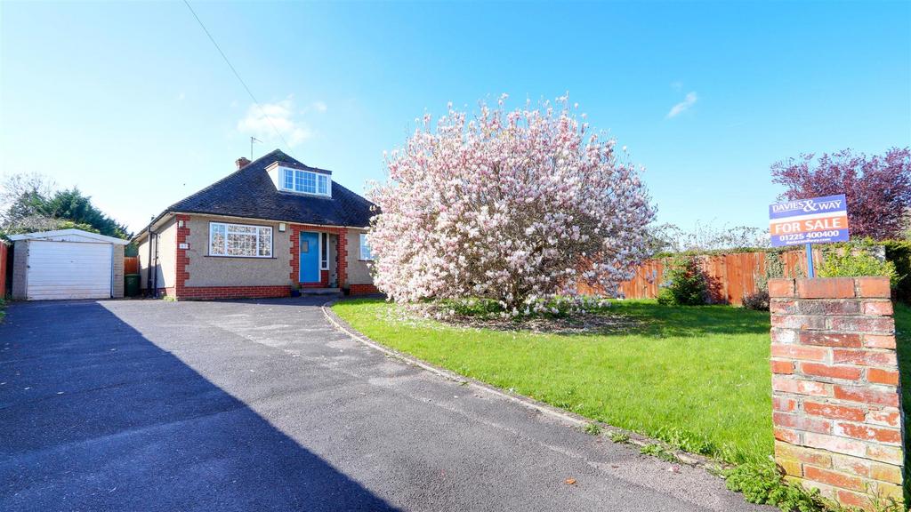 Manor Road, Saltford, Bristol 3 bed detached bungalow £550,000