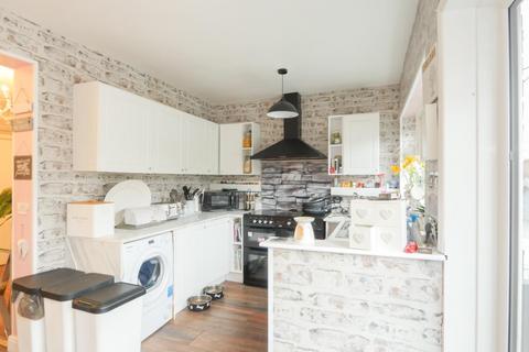 59 Gamble Lane, Leeds, LS12 5LP