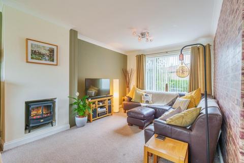15 Cherry Tree Walk, Tadcaster, LS24 9HS