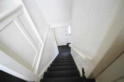 20 Queens Road, Castleford, WF10 3EQ