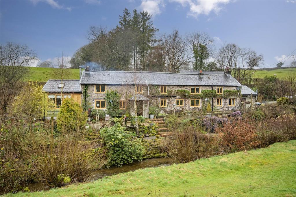 Carno, Caersws 4 bed house for sale £475,000