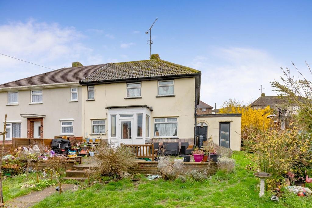 Taunton Road, Brighton 2 bed semidetached house for sale £350,000