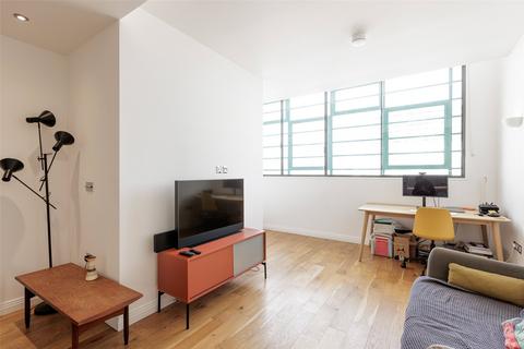 1 bedroom apartment for sale, Western Avenue, Perivale, Greenford, UB6