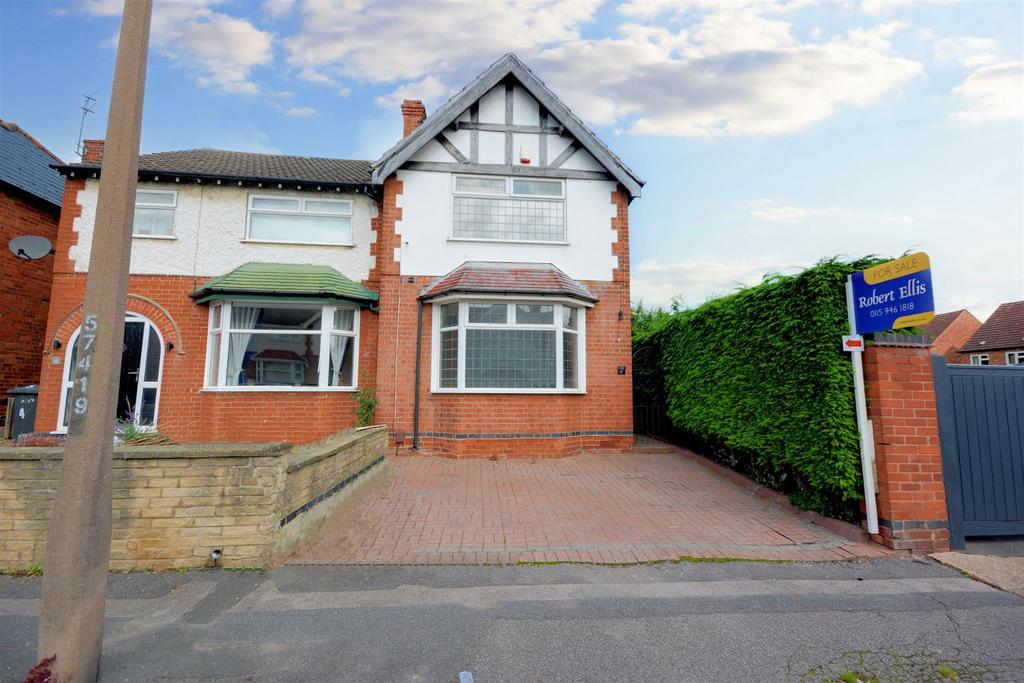 Ravensdale Avenue, Long Eaton 2 bed semidetached house for sale £219,995
