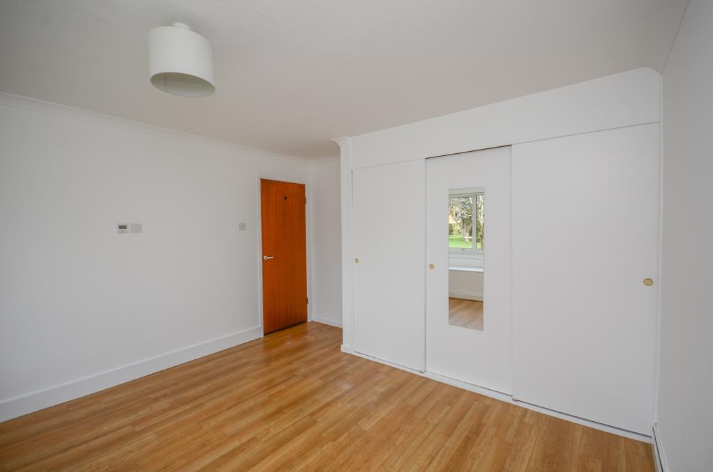 Bedroom one pic 2.jpg