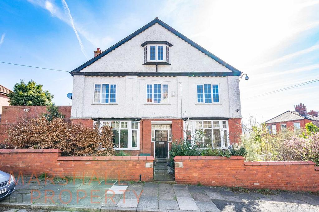 Barnhill Road, Liverpool, L15 5 bed semidetached house for sale £550,000