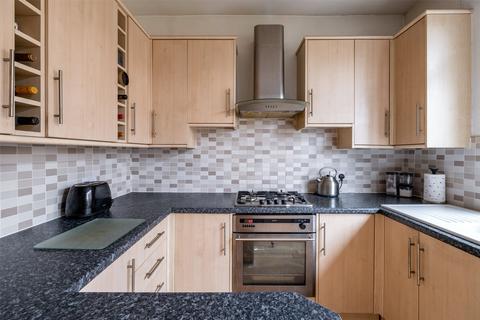 55 The Warren, Worcester Park, KT4 7DH