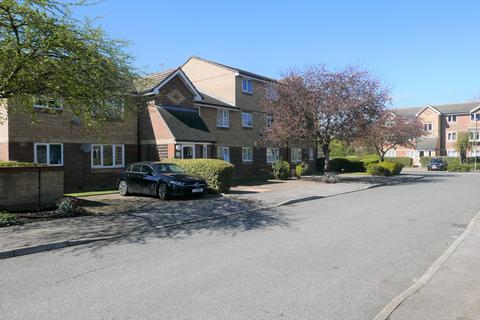 1 bedroom flat to rent, Shortlands Close, Belvedere DA17