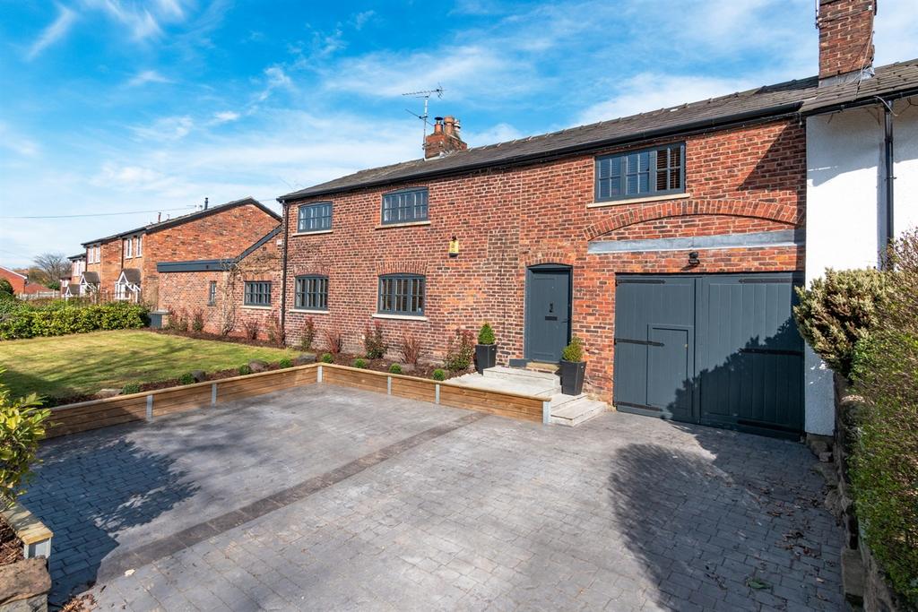 Mobberley Road, Knutsford 5 bed house for sale £950,000