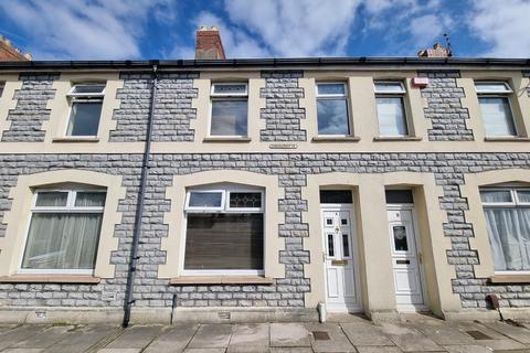 8 Coronation Street, Barry, CF63 4JW