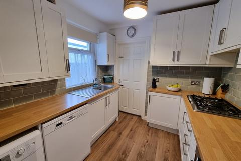 8 Coronation Street, Barry, CF63 4JW