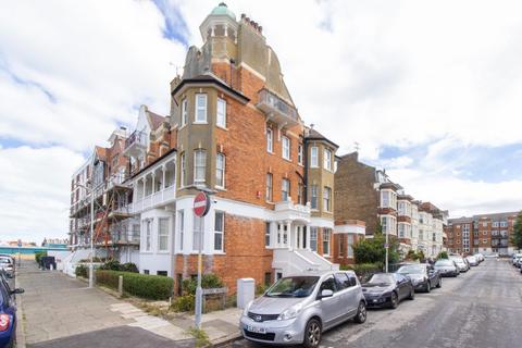 1 bedroom flat for sale - Lewis Crescent, Cliftonville, CT9