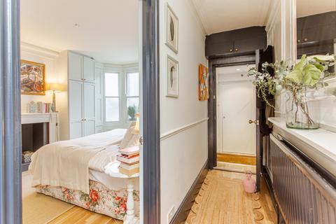 6b Tredegar Road, London, E3 2EH