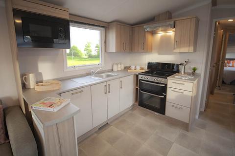 3 bedroom static caravan for sale, White Acres Holiday Park