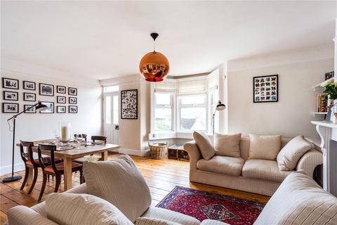 8 Belgrave Crescent, Bath, BA1 5JU