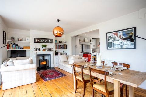 8 Belgrave Crescent, Bath, BA1 5JU