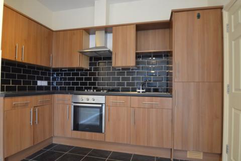 1 bedroom apartment to rent, Flat 3A, Park Field, Victoria Road, Malvern, Worcestershire, WR14 2TE