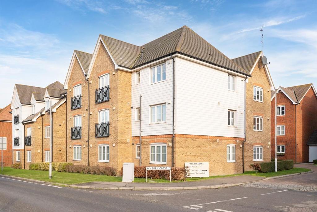 Wherry Close, Margate, CT9 2 bed flat for sale £179,995