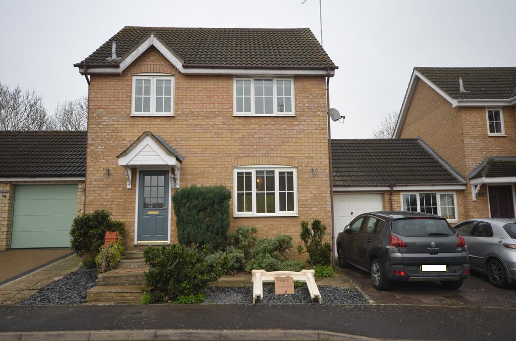 Bramblewood Road, Weldon, NN17 3 bed detached house £1,200 pcm (£277 pw)