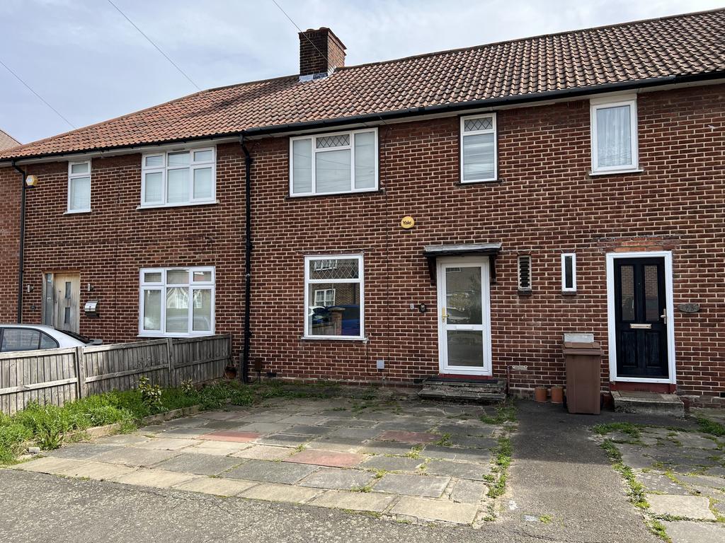 Road, London, SE9 3 bed terraced house for sale £395,000